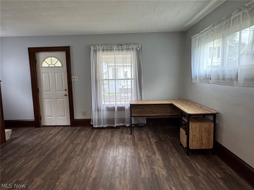 582 Robinette Court Akron, OH 44310 - Photo 8 of 28