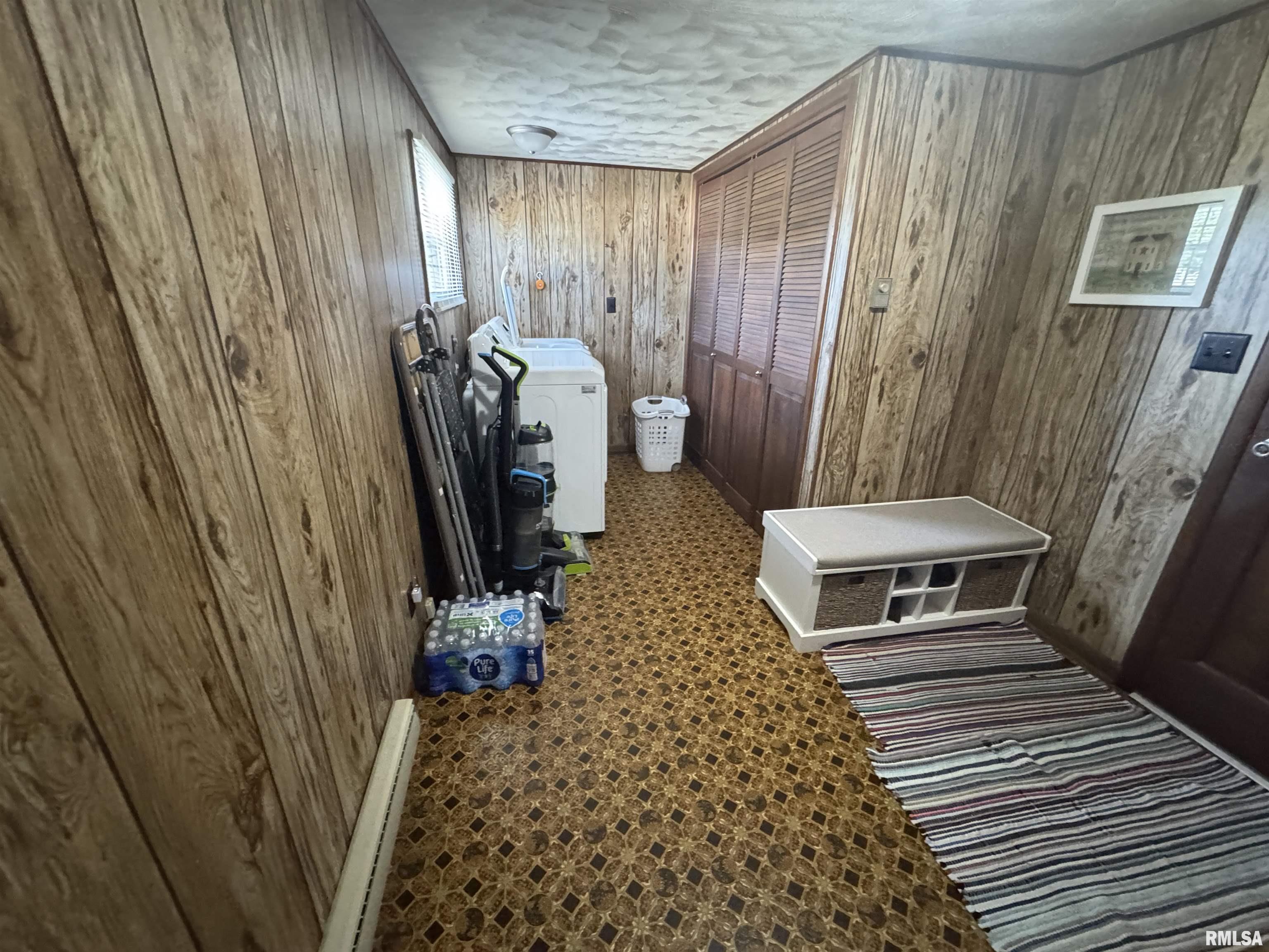 960 Barbee Avenue Louisville, IL 62858 - Photo 24 of 51