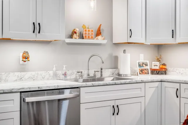 $799,900 | 81 Fowler Road, Hampden, ME 04444