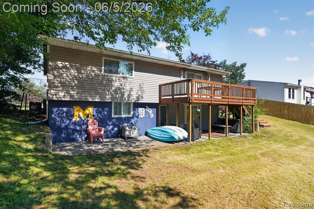 14232 North Road Fenton, MI 48430 - Photo 46 of 66