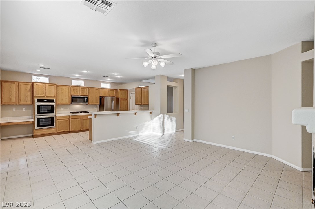 3713 Spring Shadow Road Las Vegas, NV 89129 - Photo 10 of 71 Gallery Image 10