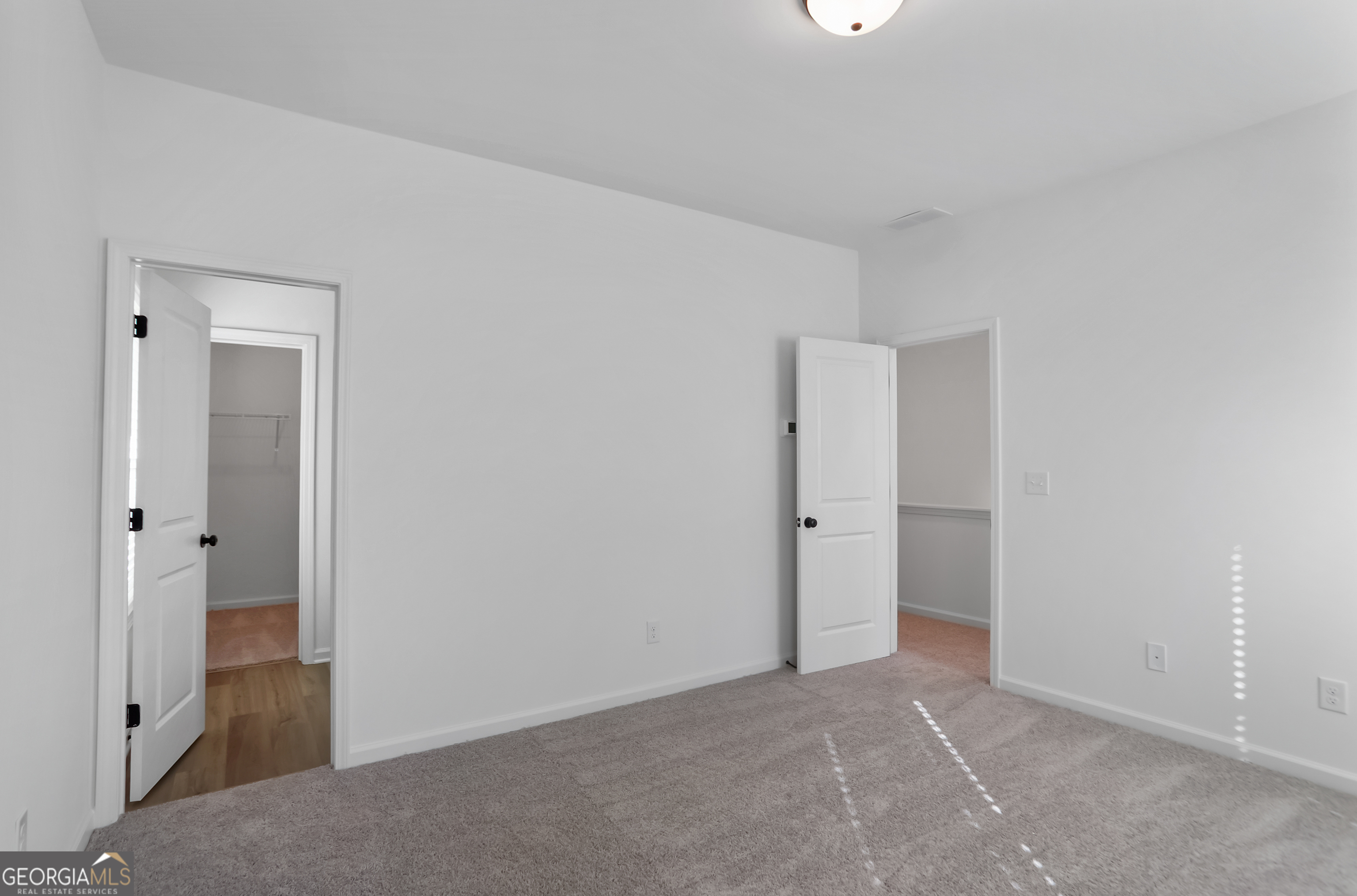 183 Jackson Heights, Unit 4 Cleveland, GA 30528 - Photo 12 of 28 Primary Bedroom