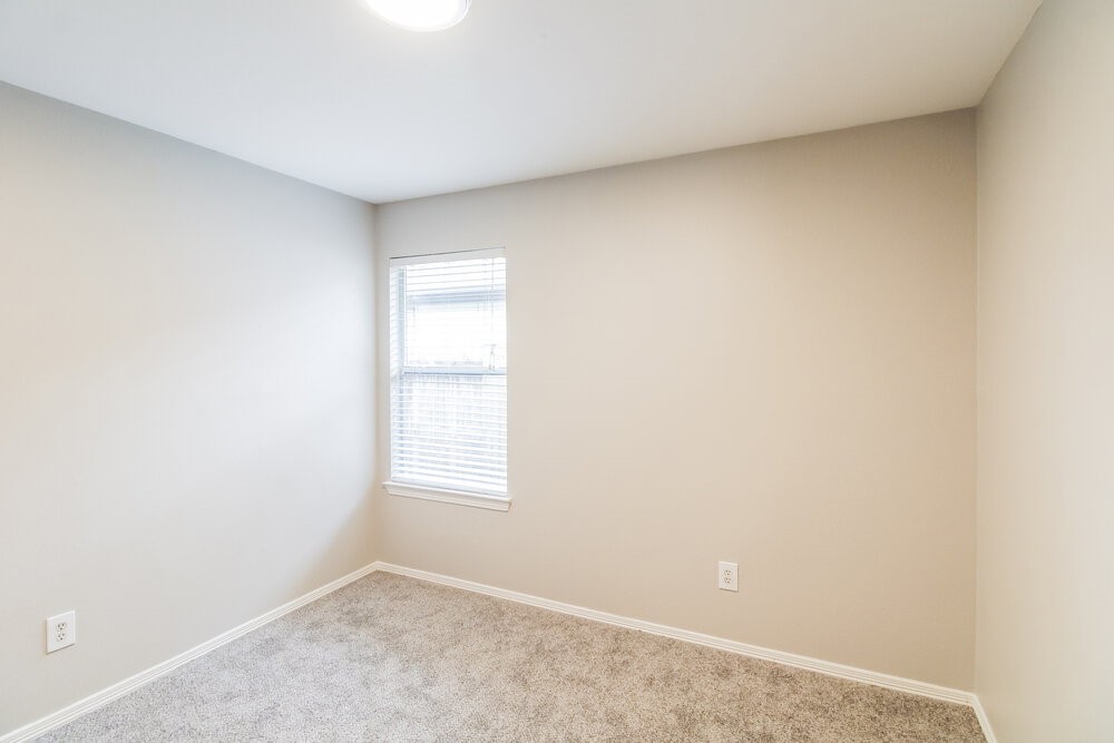 24227 Silver Maple Drive Houston, TX 77336 - Photo 11 of 16