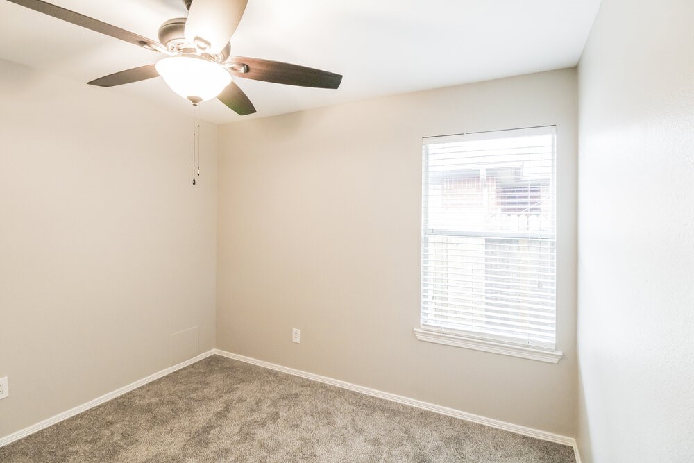 24227 Silver Maple Drive Houston, TX 77336 - Photo 13 of 16