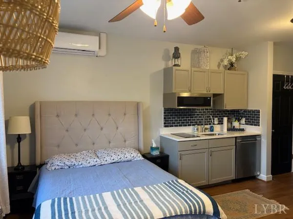 $147,500 | 1273 Graves Harbor Trail, Unit 3403, Huddleston, VA 24104