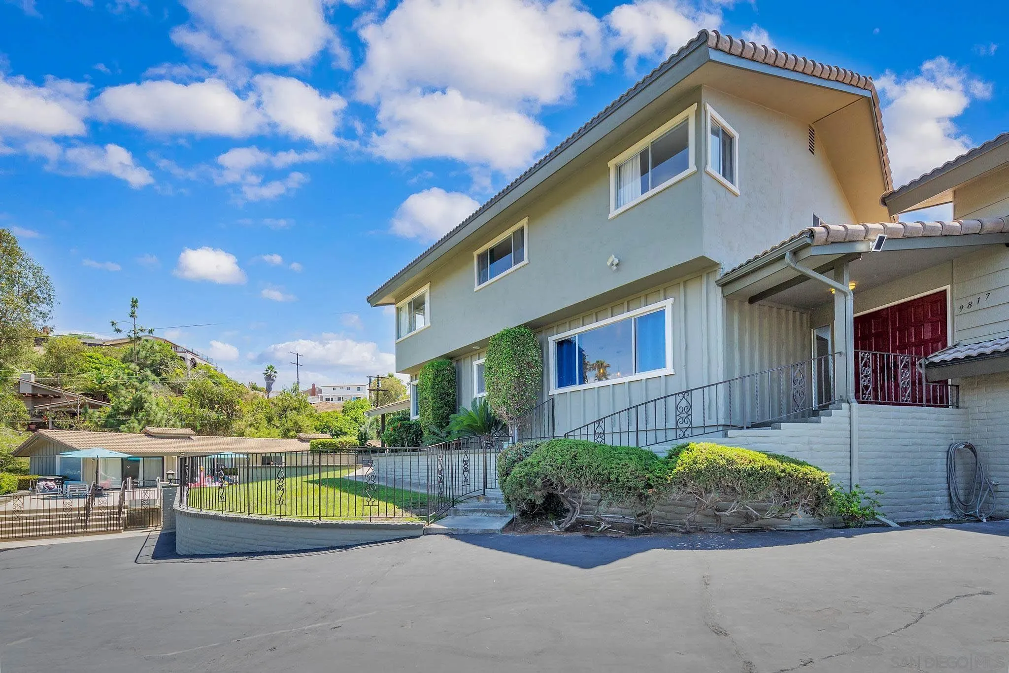 9817 Edgar Place La Mesa, CA 91941 - Photo 46 of 47 a view of a house with a swimming pool
