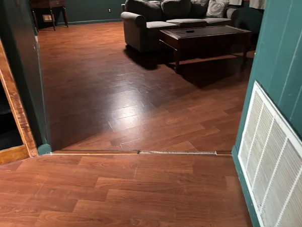 $2,500 | 4901 Timber Lane, Rosenberg, TX 77471