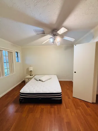 $2,500 | 4901 Timber Lane, Rosenberg, TX 77471