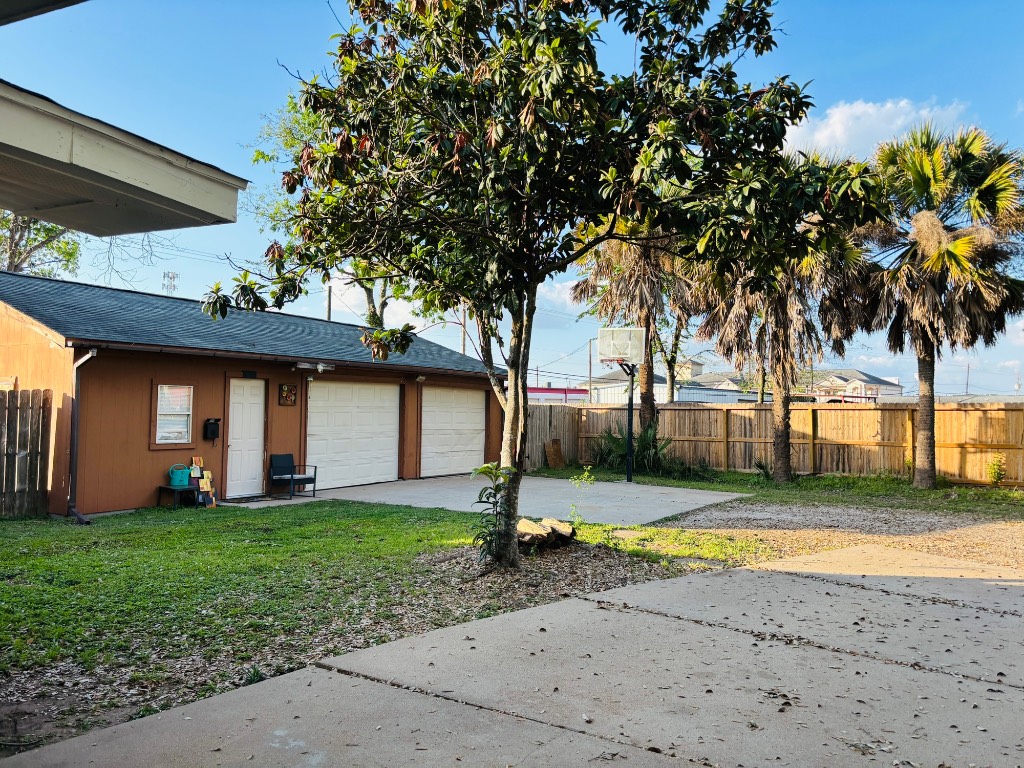 4901 Timber Lane Rosenberg, TX 77471 - Photo 7 of 39