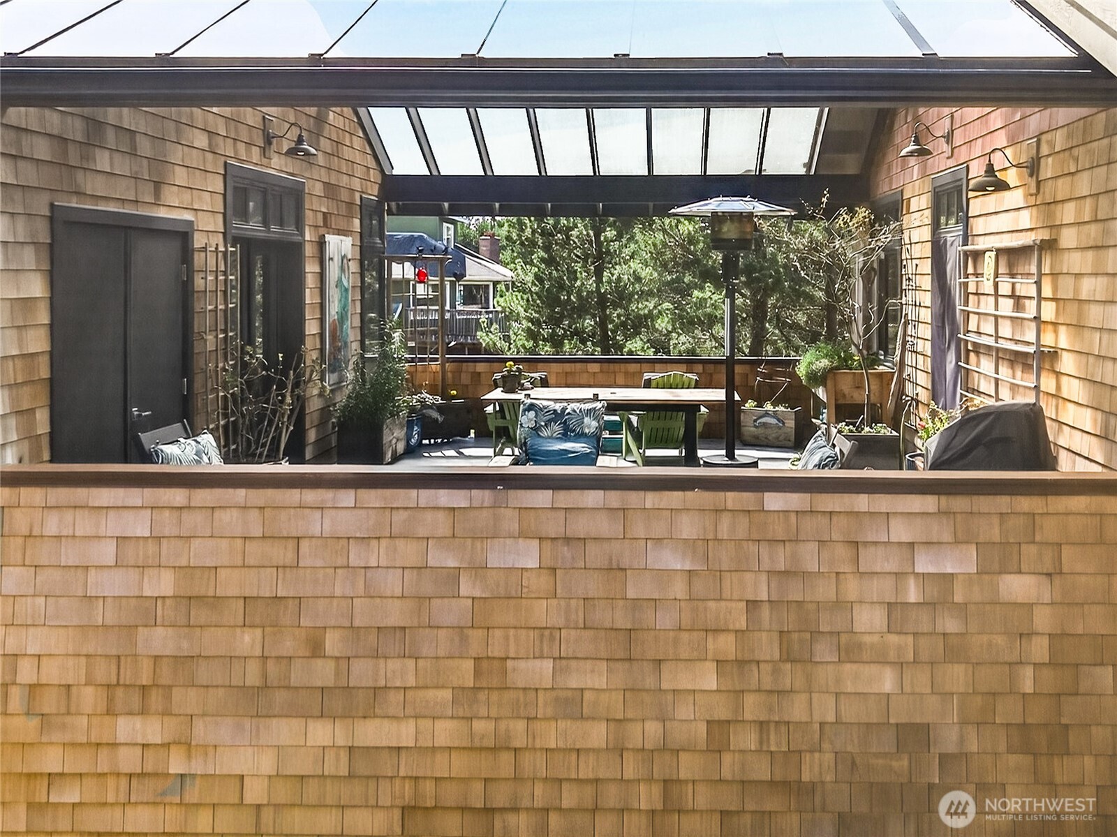 306 6th Street Northwest Long Beach, WA 98631 - Photo 5 of 40