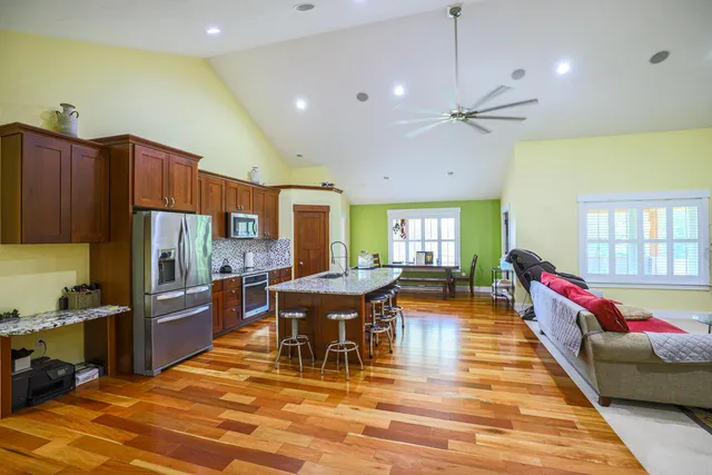 $2,495,000 | 9434 84th Street Southeast, Alto, MI 49302