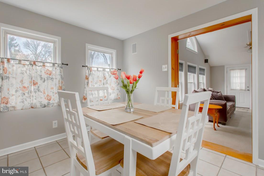 62 Northwood Road Newtown Square, PA 19073 - Photo 5 of 18 Gallery Image 5