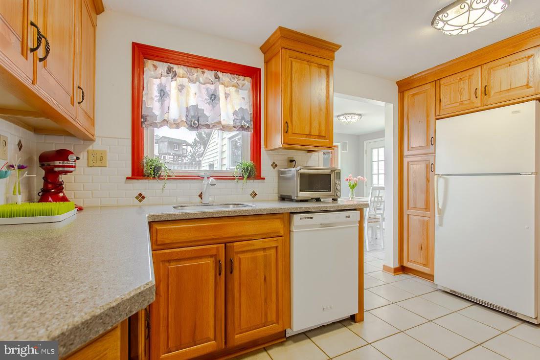 62 Northwood Road Newtown Square, PA 19073 - Photo 7 of 18 Gallery Image 7