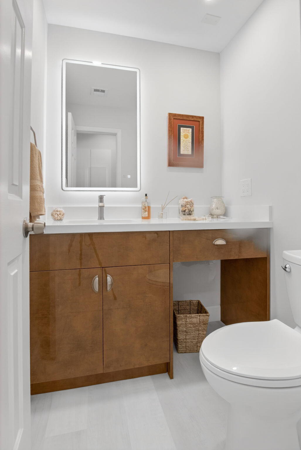 7460 La Paz Boulevard, Unit 204 Boca Raton, FL 33433 - Photo 25 of 30 half bath