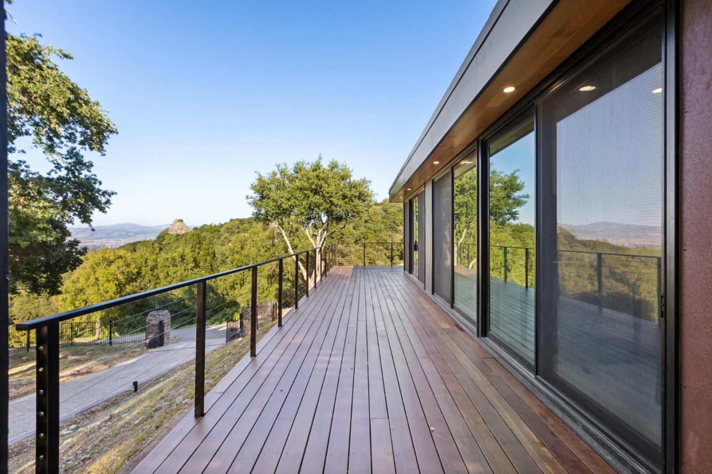 19751 Hicks Road Los Gatos, CA 95032 - Photo 32 of 60