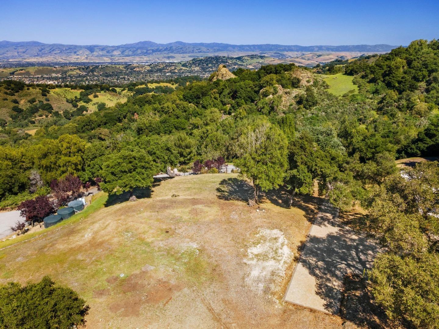 19751 Hicks Road Los Gatos, CA 95032 - Photo 57 of 60