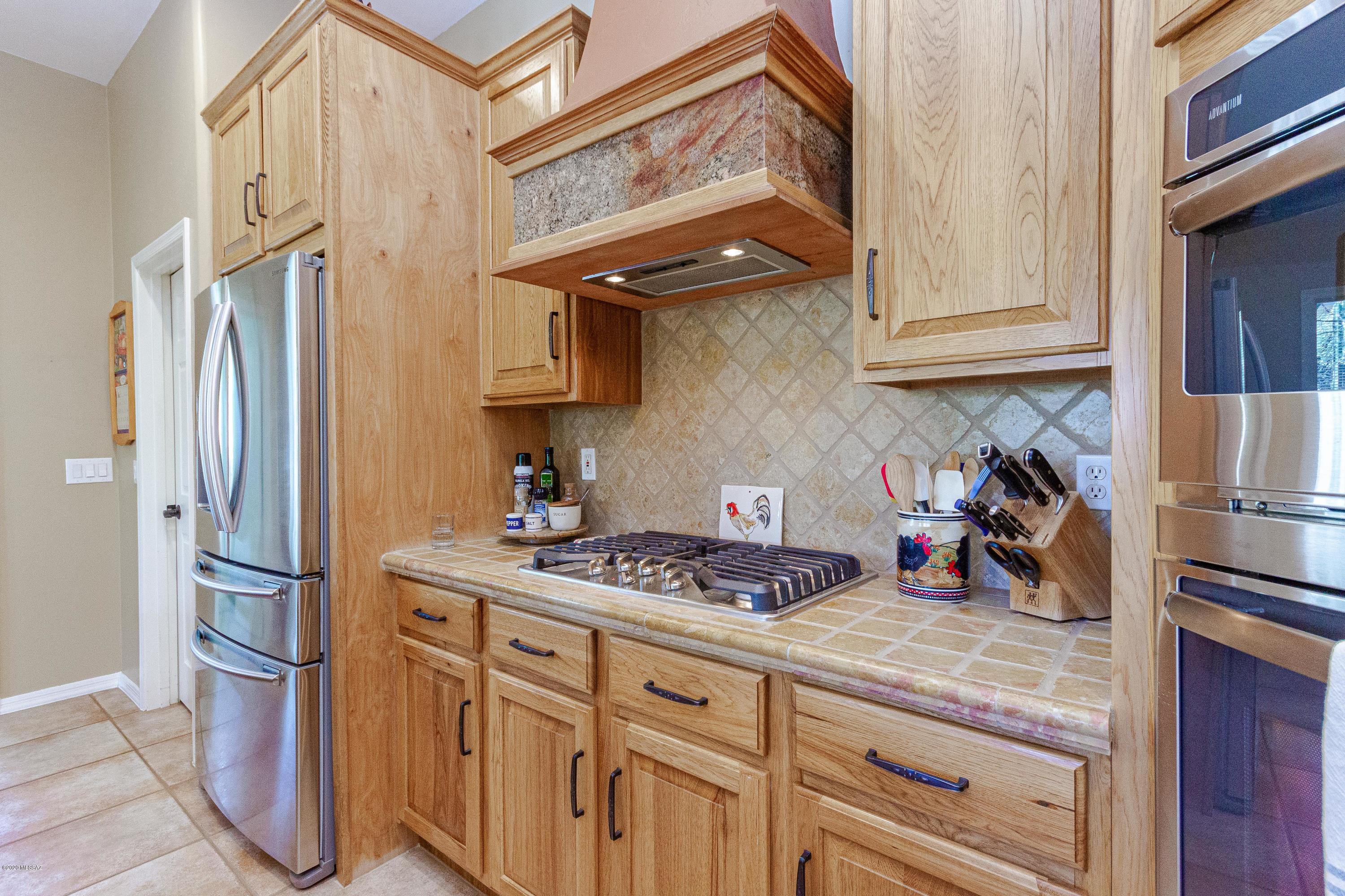 12707 North Piping Rock Road Oro Valley, AZ 85755 - Photo 37 of 50