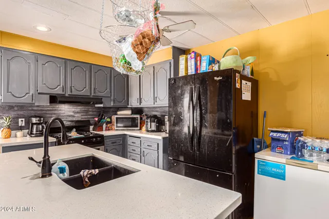 $90,000 | 6828 West Pierce Street, Unit 126, Phoenix, AZ 85043