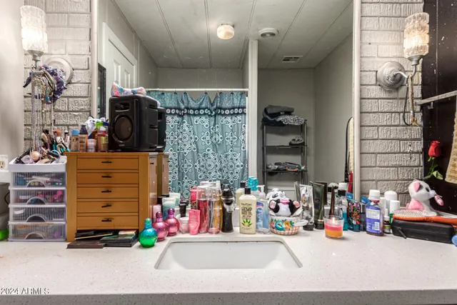 $90,000 | 6828 West Pierce Street, Unit 126, Phoenix, AZ 85043