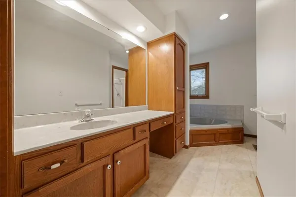 $415,000 | 2224 Northwest Summerfield Drive, Lee's Summit, MO 64081