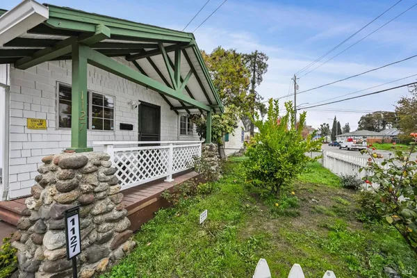 $470,000 | 1127 Cleveland Avenue, Santa Rosa, CA 95401