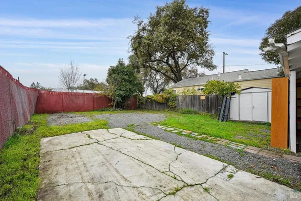 $470,000 | 1127 Cleveland Avenue, Santa Rosa, CA 95401
