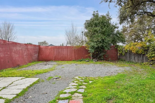 $470,000 | 1127 Cleveland Avenue, Santa Rosa, CA 95401