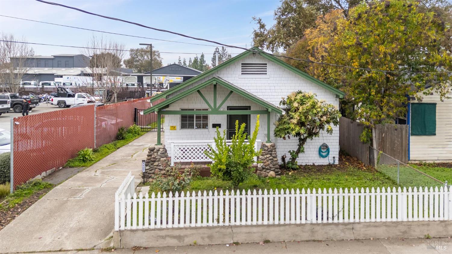 1127 Cleveland Avenue Santa Rosa, CA 95401 - Photo 29 of 35