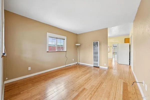 $470,000 | 1127 Cleveland Avenue, Santa Rosa, CA 95401
