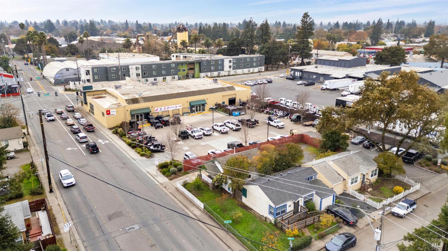 1127 Cleveland Avenue Santa Rosa, CA 95401 - Photo 34 of 35