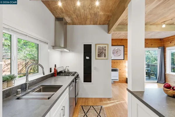 $650,000 | 3382 Dwight Way, Berkeley, CA 94704
