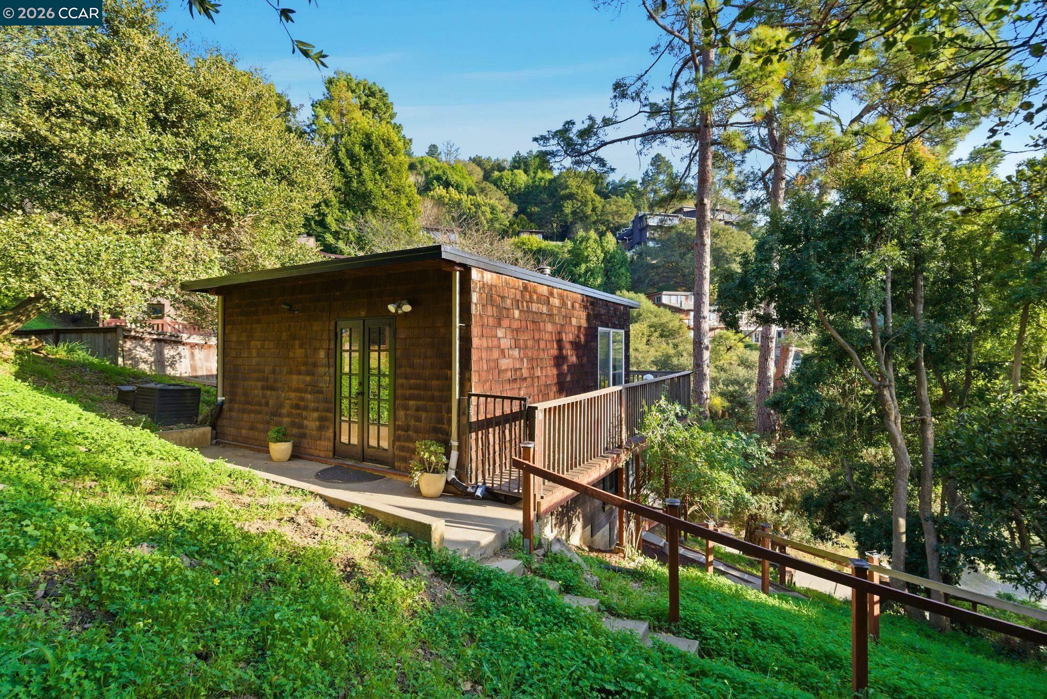 3382 Dwight Way Berkeley, CA 94704 - Photo 25 of 48