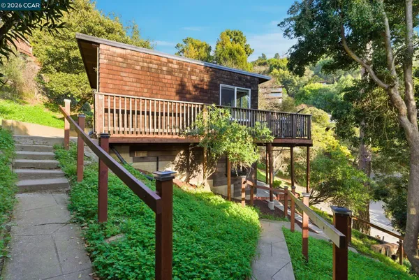 $650,000 | 3382 Dwight Way, Berkeley, CA 94704