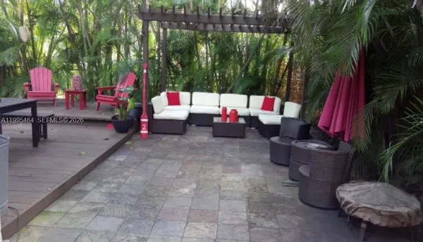 $5,800 | 5718 Southwest 48th Street, South Miami, FL 33155