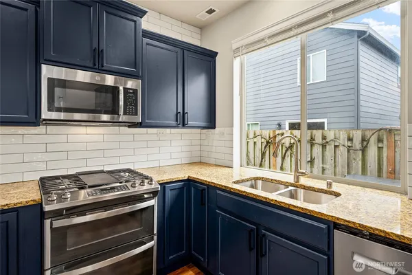 $624,999 | 10045 1st Street Northeast, Lake Stevens, WA 98258