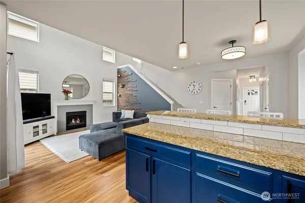 $624,999 | 10045 1st Street Northeast, Lake Stevens, WA 98258