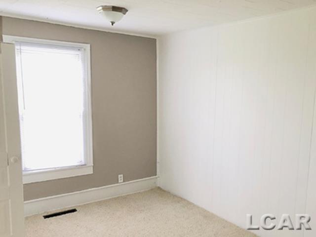 9491 Elm Road Hudson, MI 49247 - Photo 27 of 30 BEDROOM