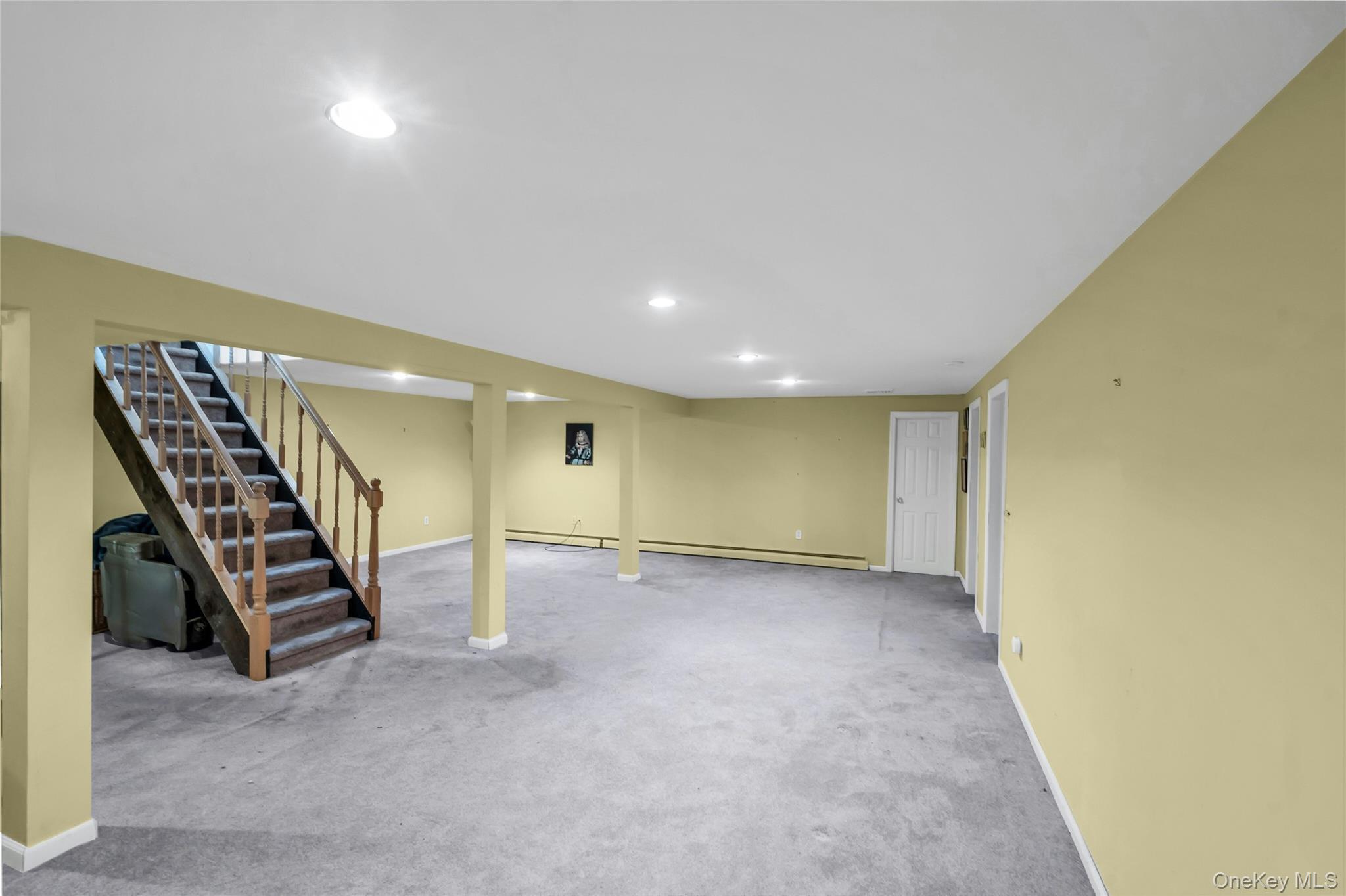 34 Aberdeen Road Smithtown, NY 11787 - Photo 24 of 38
