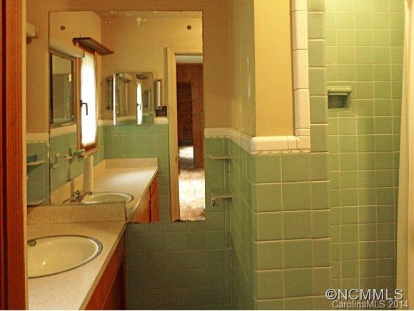 6 Red Oak Road Asheville, NC 28804 - Photo 16 of 24 Gallery Image 16