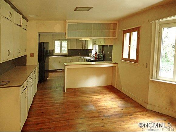 6 Red Oak Road Asheville, NC 28804 - Photo 8 of 24 Gallery Image 8