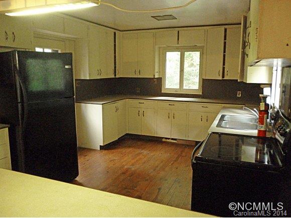 6 Red Oak Road Asheville, NC 28804 - Photo 9 of 24 Gallery Image 9