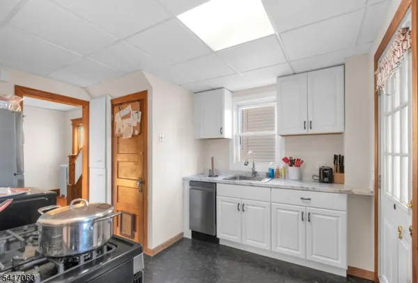 $569,500 | 17 Wellington Avenue, West Orange, NJ 07052