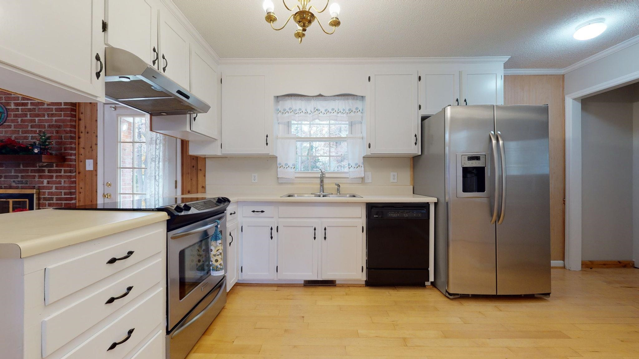 7701 Leesville Road Raleigh, NC 27613 - Photo 7 of 33 Photo 7