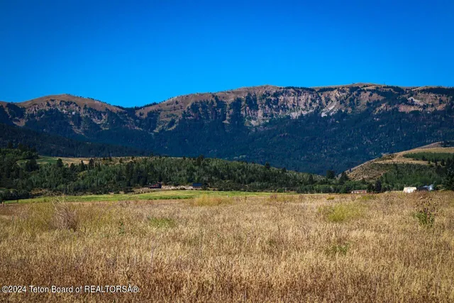 $399,000 | 6135 West 1400 North, Driggs, ID 83422