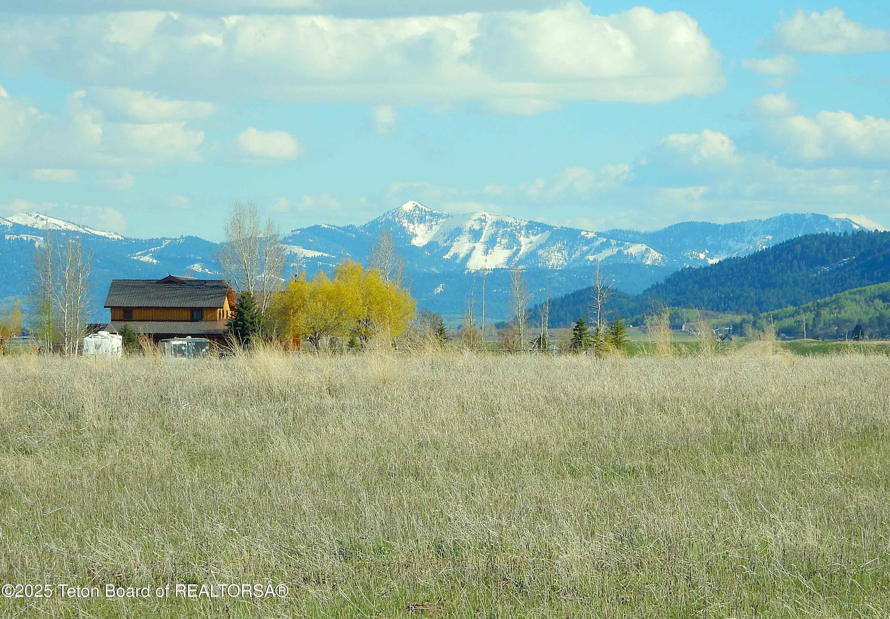 6135 West 1400 North Driggs, ID 83422 - Photo 8 of 16 Snake Rivers
