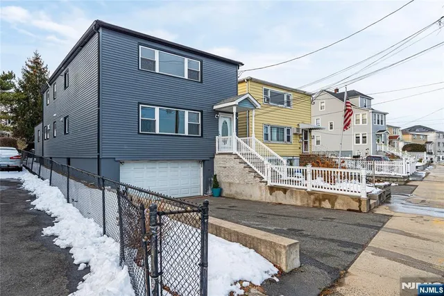 $2,600 | 269 Schuyler Avenue, Unit 2, Kearny, NJ 07032