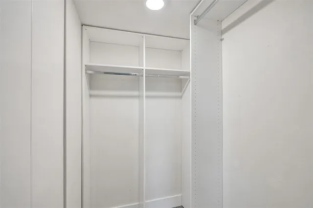 $2,600 | 1541 South Ocean Boulevard, Unit 309, Lauderdale-by-the-Sea, FL 33062