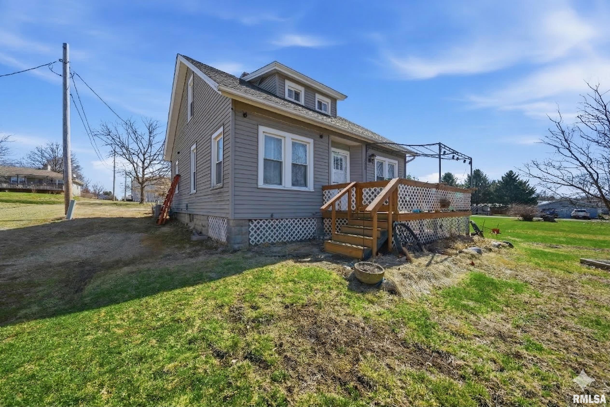 206 North Washington Street Washburn, IL 61570 - Photo 1 of 25