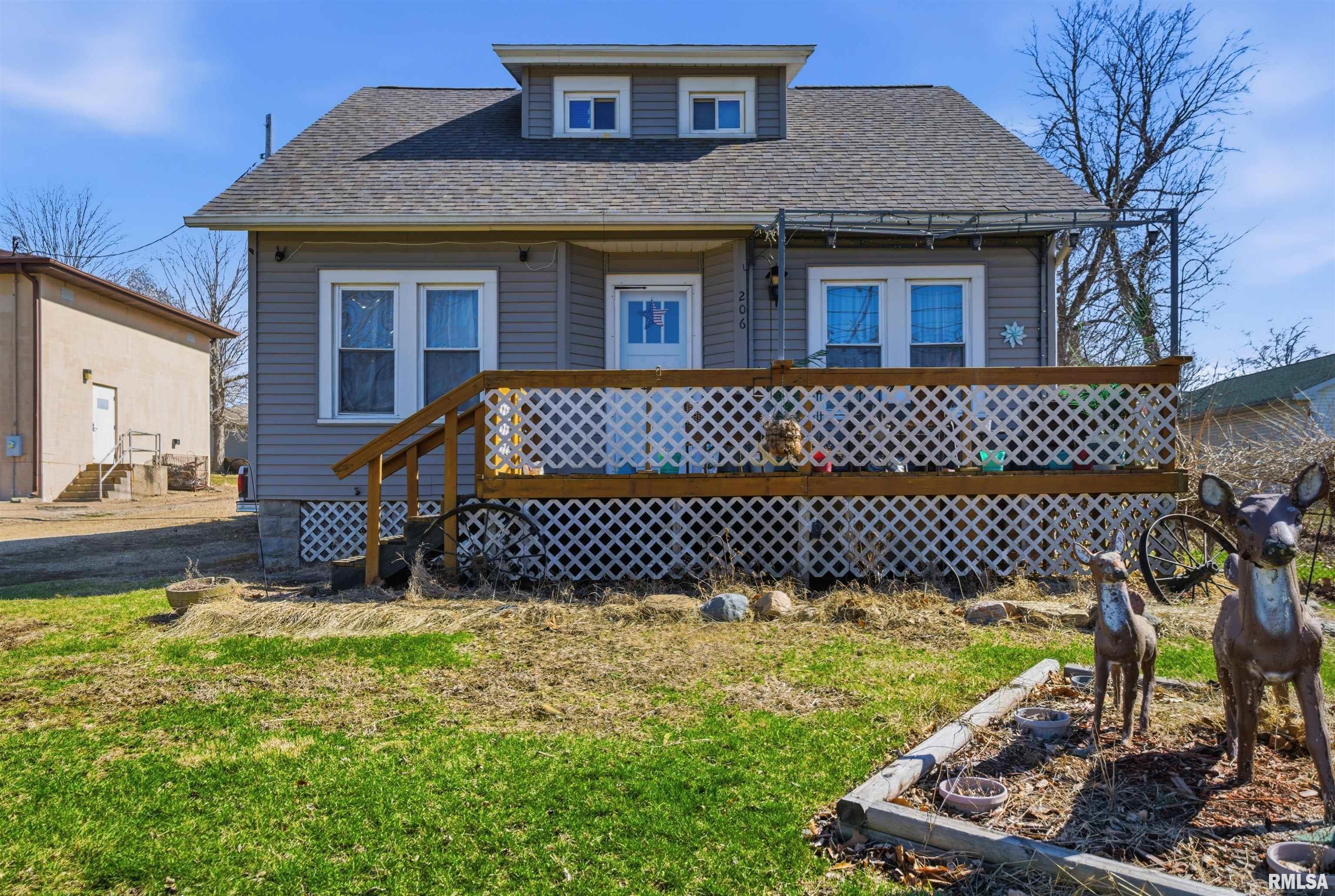 206 North Washington Street Washburn, IL 61570 - Photo 2 of 25