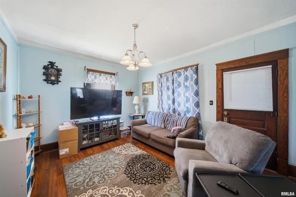 $75,000 | 206 North Washington Street, Washburn, IL 61570